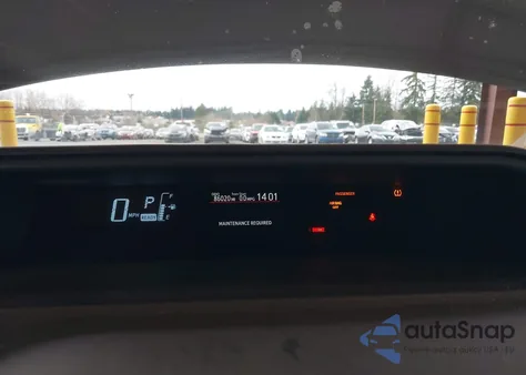 2015 Toyota Prius C One из США, поврежденный, VIN JTDKDTB3XF1098379